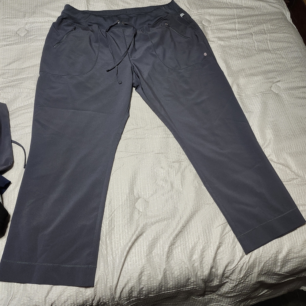 Womans Charcoal Scrub Pant